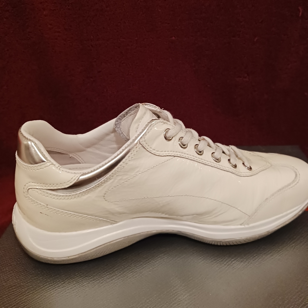 PRADA "Calzature Donna" Sneakers in GREAT Condition! - Only $210! - Picture 4 of 14